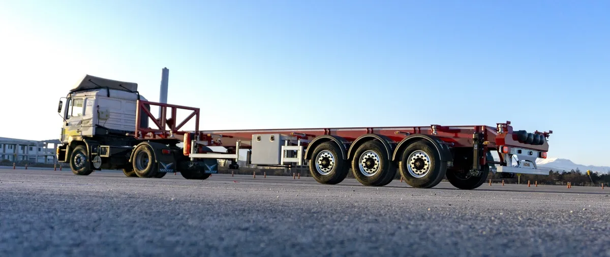 CONTAINER TRAILERS