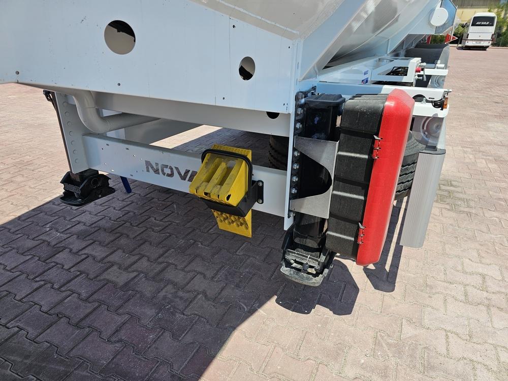 Tanker Semi Trailer for Fuel, Diesel, Petrol