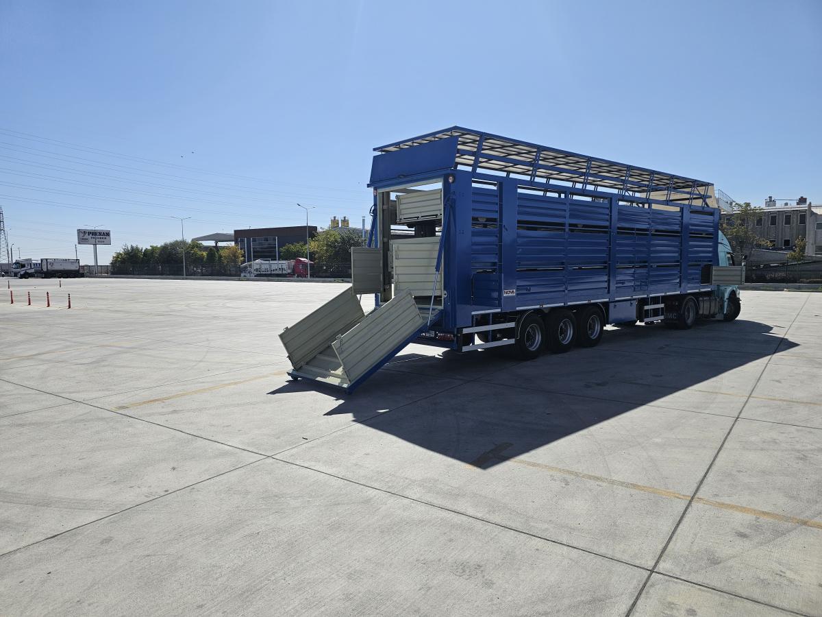 Animal Transport Trailer 3 Floor