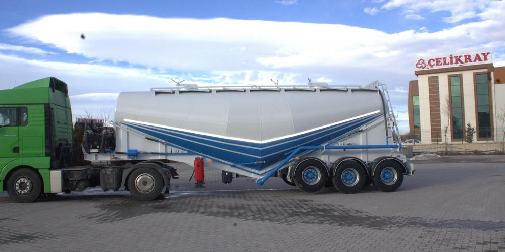 Cement Bulker Trailer with Compressor