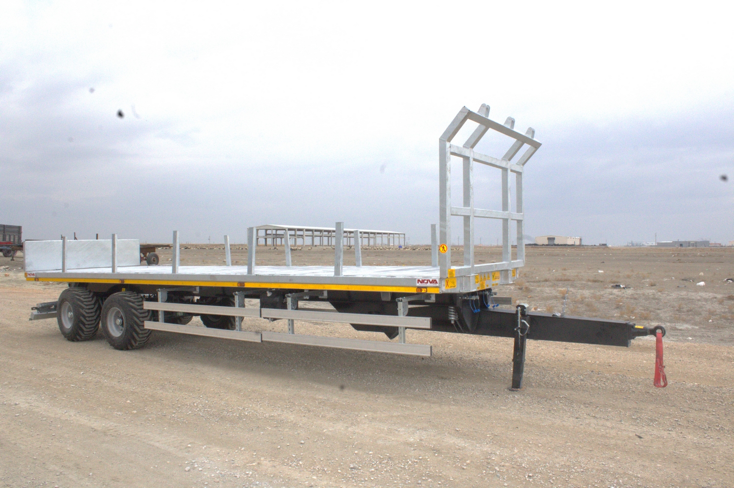 BALE TRAILER