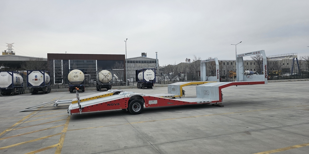 TRUCK TRANSPORT TRAILER
