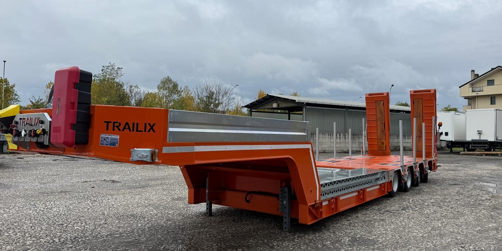 LOW LOADER TRAILER