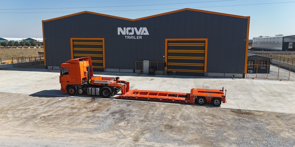 LOW LOADER TRAILER