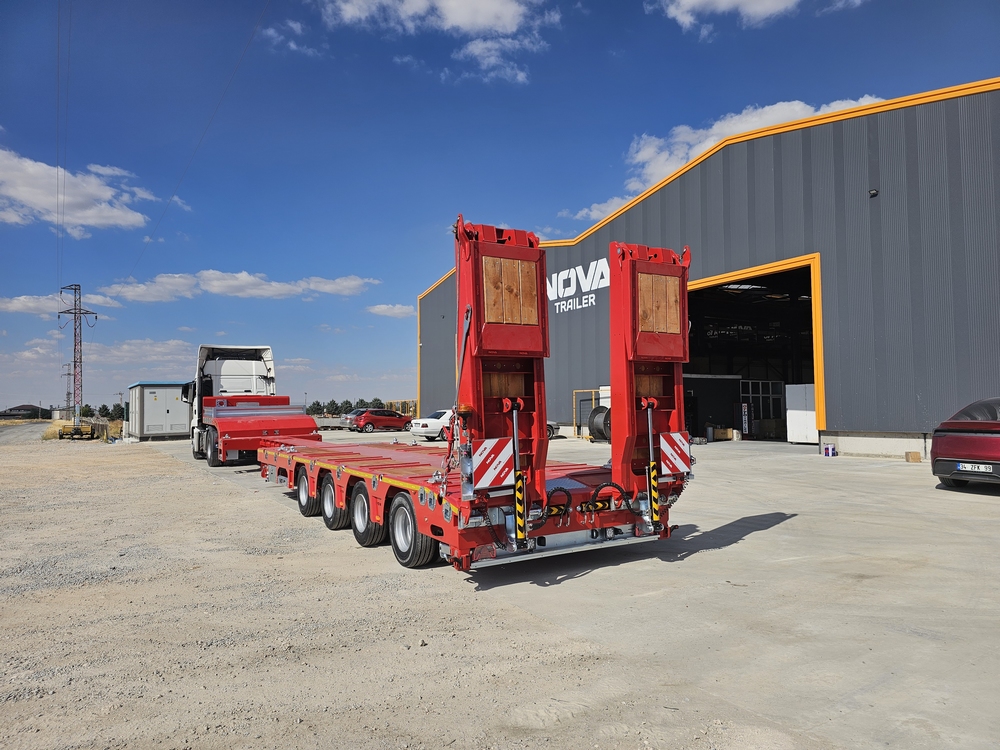 EXTENDABLE LOWBED