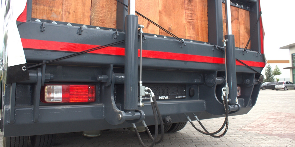 CURTAINSIDER LOWBED