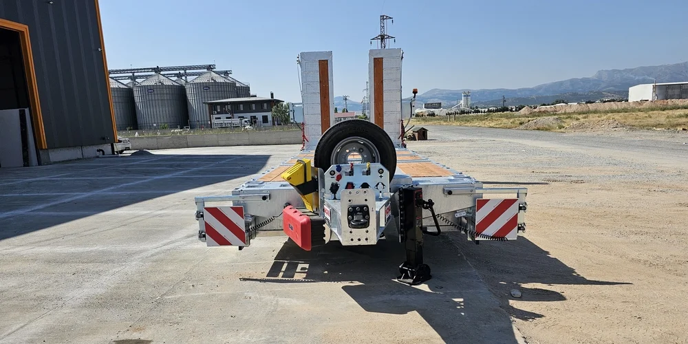 TRIDEM LOWBED