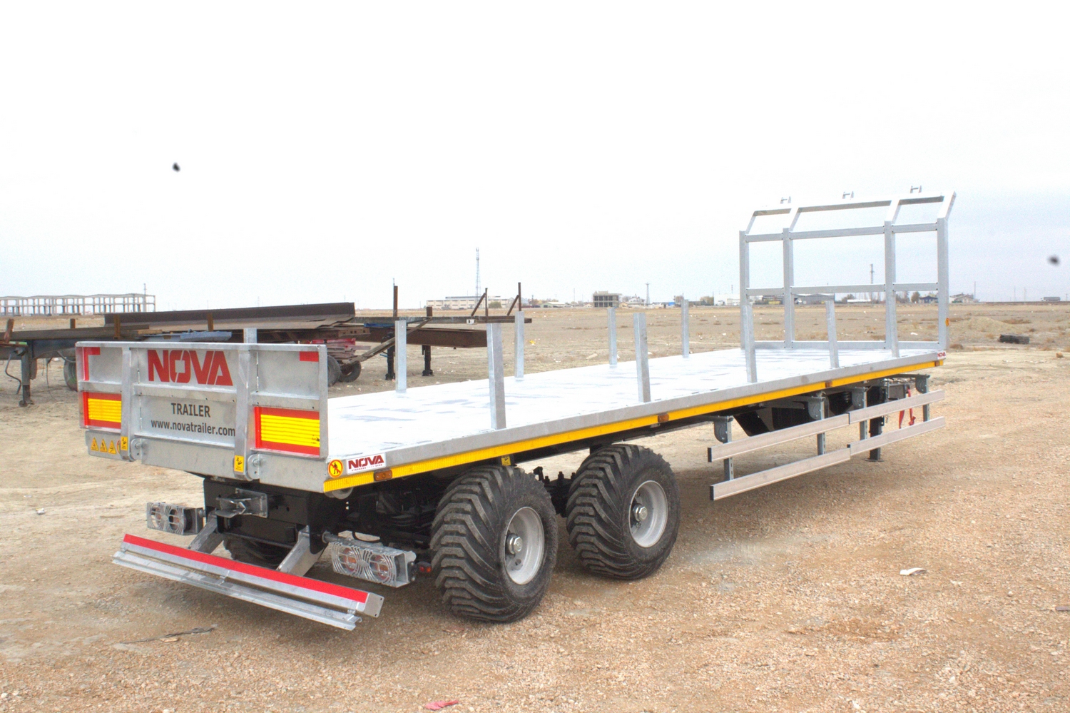 BALE TRAILER