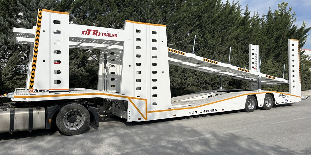 CAR TRANSPORT TRAILER