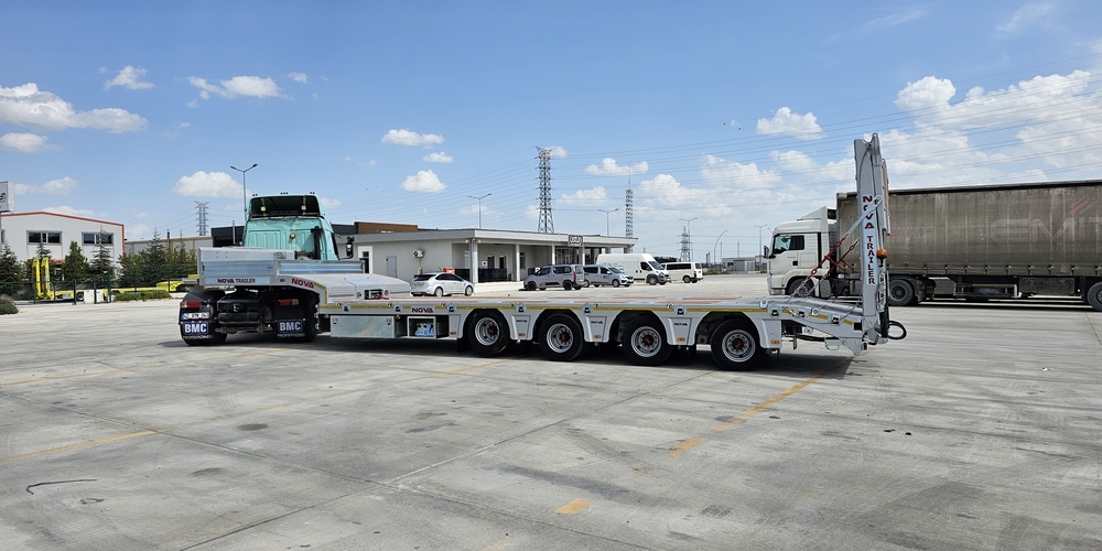 LOWBED TRAILER 4 AXLE