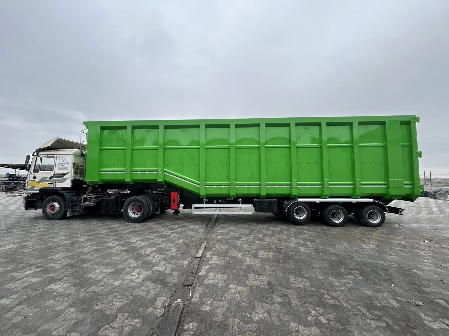 SCRAP TIPPER TRAILER 85 M3