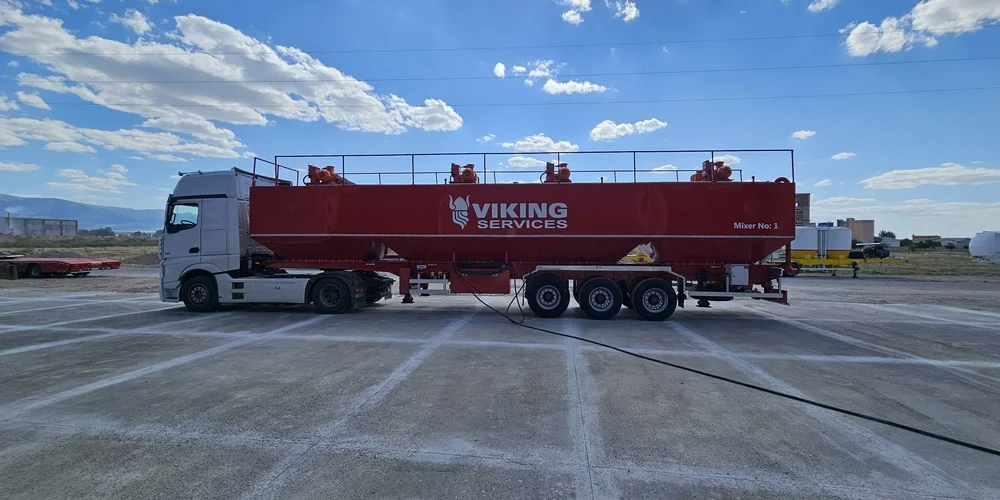 CHEMICAL MIXER TRAILER