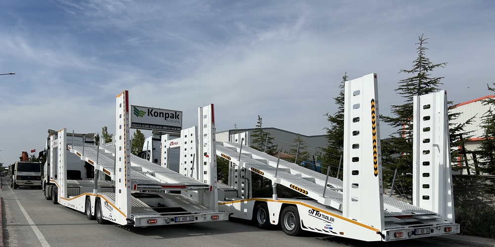 CAR TRANSPORT TRAILER