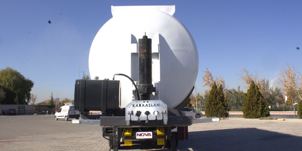 TIPPING SILO TRAILER