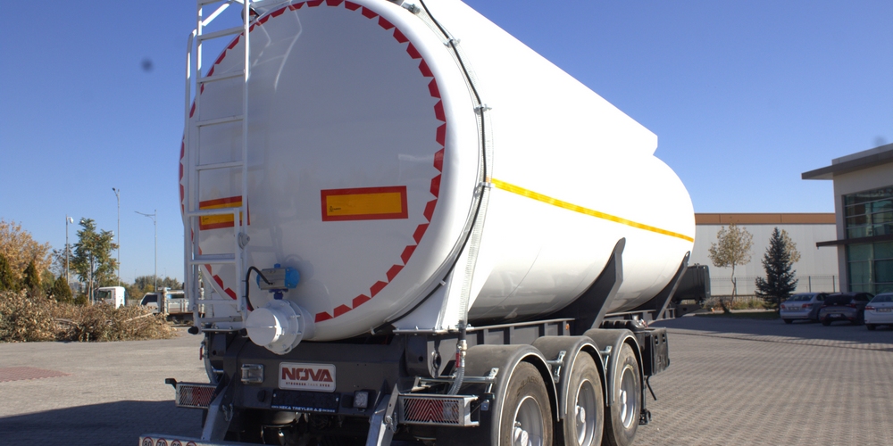TIPPING SILO TRAILER