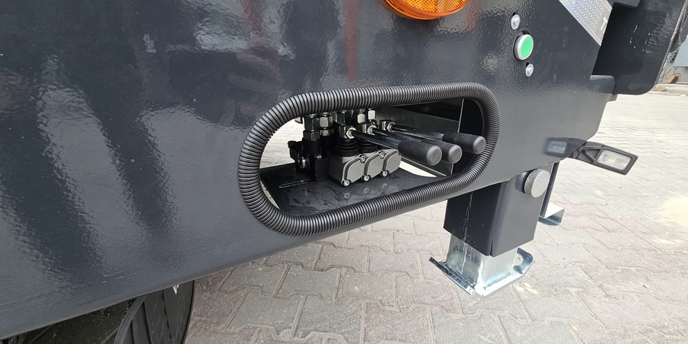 DRAWBAR LOWBED 3 AXLE