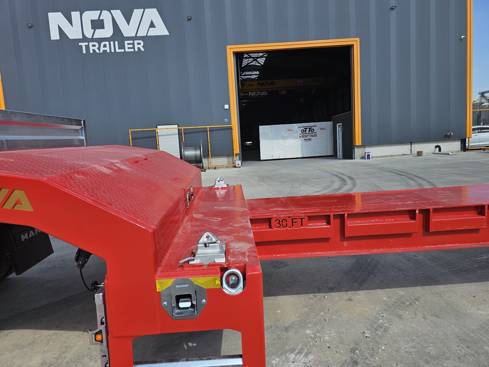 EXTENDABLE LOWBED